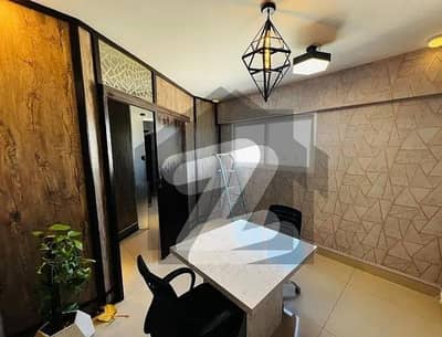 ڈی گراؤنڈ فیصل آباد میں 7 مرلہ دفتر 2.0 لاکھ میں کرایہ پر دستیاب ہے۔