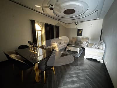 ائیر لائن ہاؤسنگ سوسائٹی لاہور میں 3 کمروں کا 1 کنال بالائی پورشن 1.1 لاکھ میں کرایہ پر دستیاب ہے۔