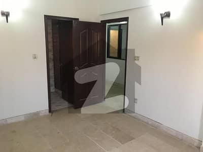 بدر کمرشل ایریا ڈی ایچ اے فیز 5,ڈی ایچ اے ڈیفینس,کراچی میں 3 کمروں کا 5 مرلہ فلیٹ 55.0 ہزار میں کرایہ پر دستیاب ہے۔