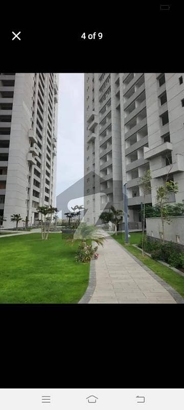 کلفٹن کراچی میں 3 کمروں کا 10 مرلہ فلیٹ 7.0 کروڑ میں برائے فروخت۔