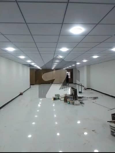 Prime Location Commercial Office Space On Rent