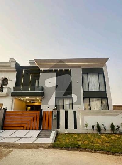 A Corner 8 Marla House Located In Citi Housing Society Is Available For sale