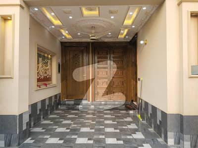 پارک ویو سٹی ۔ پلاٹینم بلاک پارک ویو سٹی,لاہور میں 3 کمروں کا 5 مرلہ مکان 1.0 کروڑ میں برائے فروخت۔