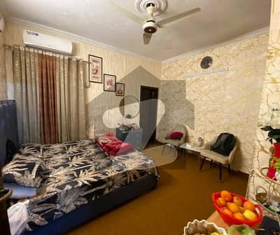 جوہر ٹاؤن فیز 2 - بلاک ایل جوہر ٹاؤن فیز 2,جوہر ٹاؤن,لاہور میں 3 کمروں کا 5 مرلہ مکان 2.3 کروڑ میں برائے فروخت۔