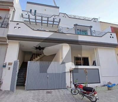 7 Marla Double Story owner Bulid For sale In Johar Town Phase 2 - Block G4 Near Emporim mall, Near expo center