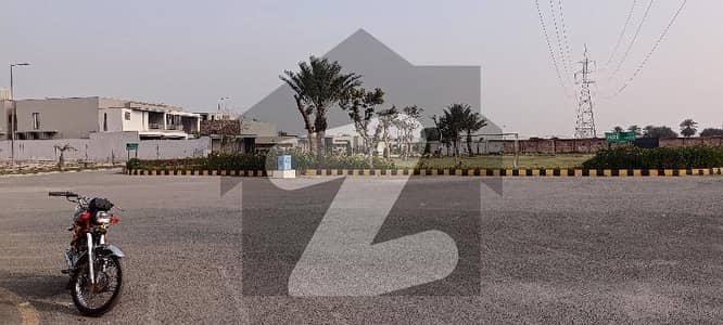 4 Marla Commercial Plot Available For Sale In Sitara Square Commercial Market Esat Canal Road Fsd.