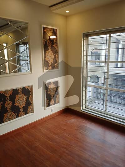 Banker Socity B Block House For Sale 5 Marla