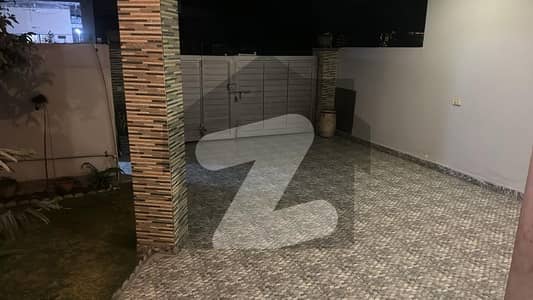 عبداللہ گارڈنز ایسٹ کینال روڈ,کینال روڈ,فیصل آباد میں 4 کمروں کا 10 مرلہ مکان 4.85 کروڑ میں برائے فروخت۔