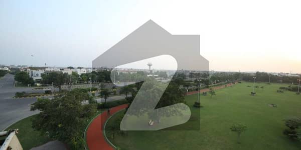 ڈی ایچ اے فیز 7 - بلاک یو فیز 7,ڈیفنس (ڈی ایچ اے),لاہور میں 1 کنال رہائشی پلاٹ 3.5 کروڑ میں برائے فروخت۔