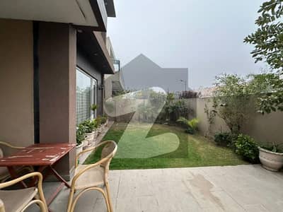 ڈی ایچ اے فیز 6 - بلاک سی فیز 6,ڈیفنس (ڈی ایچ اے),لاہور میں 6 کمروں کا 1 کنال مکان 9.75 کروڑ میں برائے فروخت۔