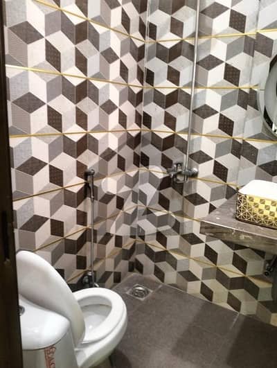 8 Marla House for rent