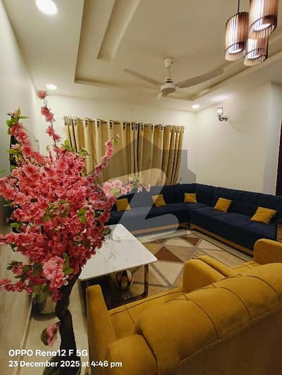 9 Marla House Is Available For rent