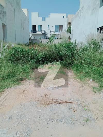 D12/1 35*70 Level Plot For Sale