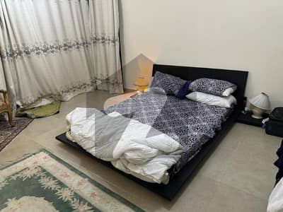 EMAAR OCEANFRONT ! 1BED SEMI-FURNISHED APARTMENT FOR RENT IN CORAL TOWERS