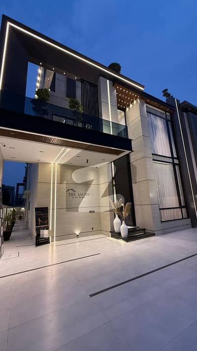 بحریہ ٹاؤن جینیپر بلاک بحریہ ٹاؤن سیکٹر سی,بحریہ ٹاؤن,لاہور میں 5 کمروں کا 10 مرلہ مکان 3.25 کروڑ میں برائے فروخت۔