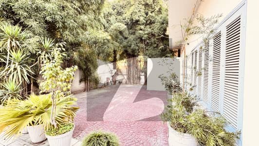 Double Story 5 Bedrooms Beautiful House Available For Rent. .