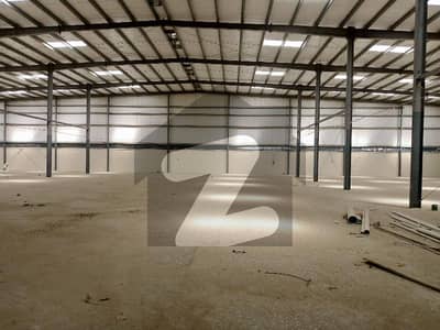 سندھ انڈسٹریل ٹریڈنگ اسٹی - ایس آئی ٹی ای کراچی میں 8 کنال گودام 18.0 لاکھ میں کرایہ پر دستیاب ہے۔ سندھ انڈسٹریل ٹریڈنگ اسٹی - ایس آئی ٹی ای کراچی میں 8 کنال گودام 18.0 لاکھ میں کرایہ پر دستیاب ہے۔