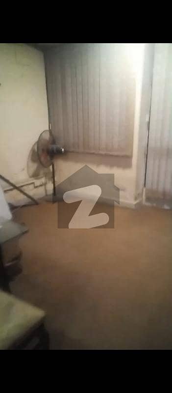 شاہراہِ فیصل کراچی میں 8 مرلہ دفتر 2.75 لاکھ میں کرایہ پر دستیاب ہے۔ شاہراہِ فیصل کراچی میں 8 مرلہ دفتر 2.75 لاکھ میں کرایہ پر دستیاب ہے۔