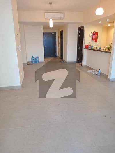 EMAAR OCEANFRONT! 3BED APARTMENT FOR RENT IN CORAL TOWERS ! HIGHER FLOOR ! PARTAIL SEA-FACING .