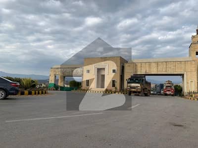 8Marla Solid land plot For sale Sector N possession utility charges paid