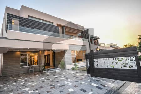 Most Beautiful 1 Kanal Stylish Villa Came For Rent In Phase 5