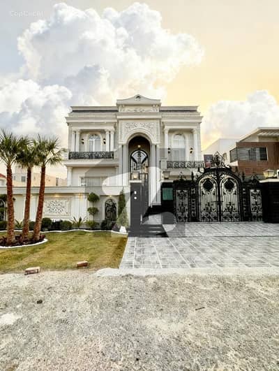 ڈی ایچ اے فیز 6 - بلاک اے فیز 6,ڈیفنس (ڈی ایچ اے),لاہور میں 4 کمروں کا 10 مرلہ مکان 5.65 کروڑ میں برائے فروخت۔ ڈی ایچ اے فیز 6 - بلاک اے فیز 6,ڈیفنس (ڈی ایچ اے),لاہور میں 4 کمروں کا 10 مرلہ مکان 5.65 کروڑ میں برائے فروخت۔