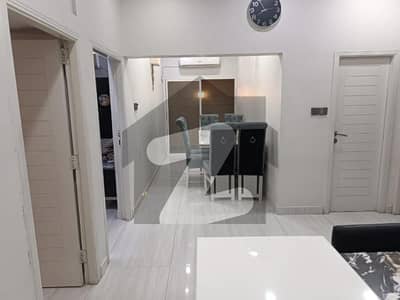 گلستانِِ جوہر ۔ بلاک 12 گلستانِ جوہر,کراچی میں 3 کمروں کا 5 مرلہ فلیٹ 1.7 کروڑ میں برائے فروخت۔