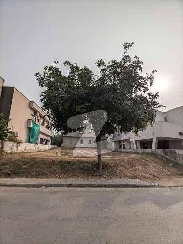 DHA Phase 2, Sector B, 10 Marla Plot , Ideal Location , Ready To Build , Best Time For The Investors