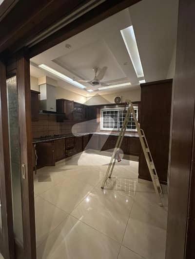 1 Kanal Beautiful Portion Available For Rent In Bahria Town Phase 2