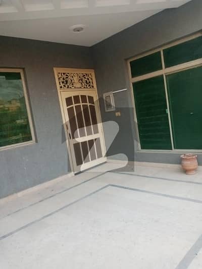 House For Rent 10 Marla Upper Portion Slightly Used