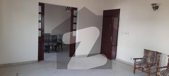HOUSE FOR SELL IN KU SOCIETY SCHEME 33