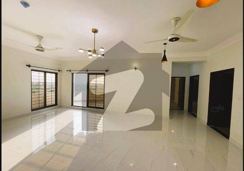 عسکری 6 ملیر کنٹونمنٹ,کینٹ,کراچی میں 5 کمروں کا 15 مرلہ مکان 7.0 کروڑ میں برائے فروخت۔ عسکری 6 ملیر کنٹونمنٹ,کینٹ,کراچی میں 5 کمروں کا 15 مرلہ مکان 7.0 کروڑ میں برائے فروخت۔