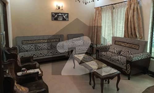 1 Kanal House For Sale In Beautiful Garden Town