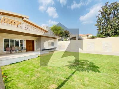 ایف ۔ 6 اسلام آباد میں 4 کمروں کا 3 کنال مکان 10.75 لاکھ میں کرایہ پر دستیاب ہے۔