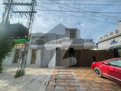 مرغزار آفیسرز کالونی لاہور میں 6 کمروں کا 1 کنال مکان 6.65 کروڑ میں برائے فروخت۔ مرغزار آفیسرز کالونی لاہور میں 6 کمروں کا 1 کنال مکان 6.65 کروڑ میں برائے فروخت۔