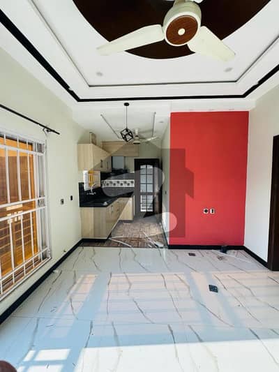 ڈی ۔ 12/1 ڈی ۔ 12,اسلام آباد میں 3 کمروں کا 4 مرلہ مکان 1.6 لاکھ میں کرایہ پر دستیاب ہے۔