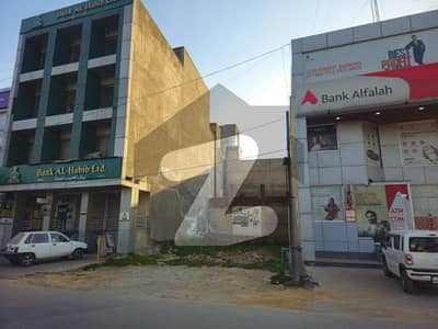 7.5 Marla Commercial Plot For Sale On 150 FT Road In Valencia D Block, Lahore