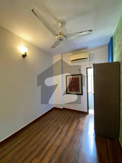 ڈی ایچ اے فیز 6 ڈی ایچ اے ڈیفینس,کراچی میں 2 کمروں کا 2 مرلہ فلیٹ 45.0 ہزار میں کرایہ پر دستیاب ہے۔