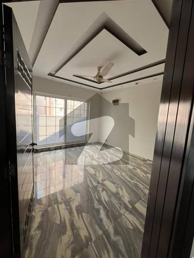 10 Marla Elegant & Fully Maintained Bungalow with Basement for Rent in DHA Phase 5