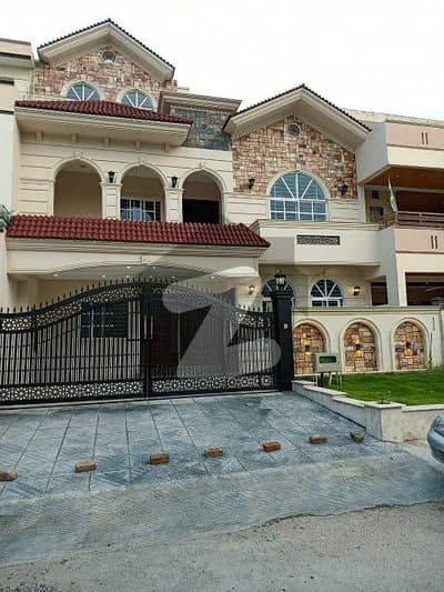 Size 35x70 Brand New House For Sale In G-13