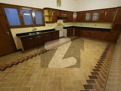 Park Face 1000 Yd Bungalow Renovated 4+Full Size Study Room Park Face 1000 Yd Bungalow Renovated 4+Full Size Study Room