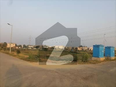 Highly-Desirable Residential Plot Available In DHA Phase 4 - Block KK For sale