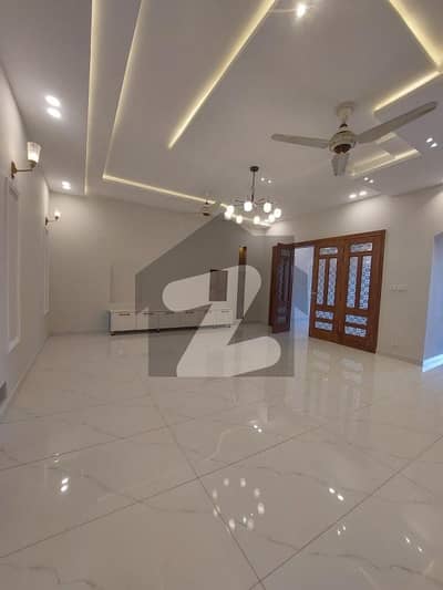 D-12 House For Sale Sized 1250 Square Feet