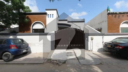 صائمہ عریبین ولاز گداپ ٹاؤن,کراچی میں 3 کمروں کا 10 مرلہ مکان 2.15 کروڑ میں برائے فروخت۔