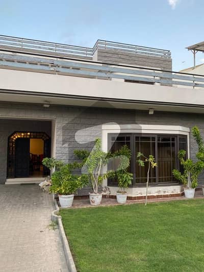 ڈی ایچ اے فیز 6 ڈی ایچ اے ڈیفینس,کراچی میں 3 کمروں کا 1 کنال مکان 11.5 کروڑ میں برائے فروخت۔