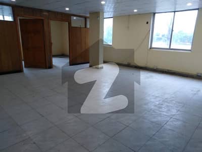 F-8 Markaz Office For Rent, Floor Mezzanine, Size 4500 sq. ft,