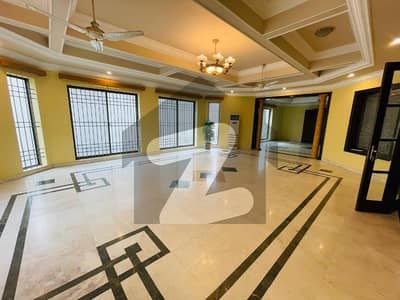 F-8 Beautiful House For Rent Size 2 Kanal 9 Bedrooms With Baths Rent 11 Lakhs