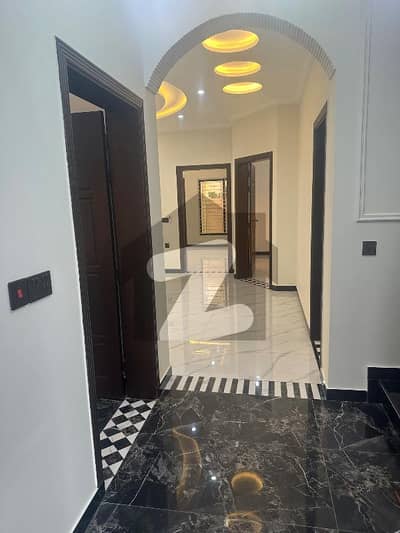 سٹی ہاؤسنگ سوسائٹی - بلاک بی سٹی ہاؤسنگ سوسائٹی,سیالکوٹ میں 3 کمروں کا 11 مرلہ بالائی پورشن 55.0 ہزار میں کرایہ پر دستیاب ہے۔ سٹی ہاؤسنگ سوسائٹی - بلاک بی سٹی ہاؤسنگ سوسائٹی,سیالکوٹ میں 3 کمروں کا 11 مرلہ بالائی پورشن 55.0 ہزار میں کرایہ پر دستیاب ہے۔