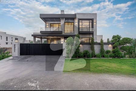 ڈی ایچ اے فیز 6 ڈیفنس (ڈی ایچ اے),لاہور میں 5 کمروں کا 1 کنال مکان 9.25 کروڑ میں برائے فروخت۔