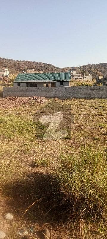 10 Marla Plot In Yar Mohammed Society Near Imran Khan House, Bani Gala